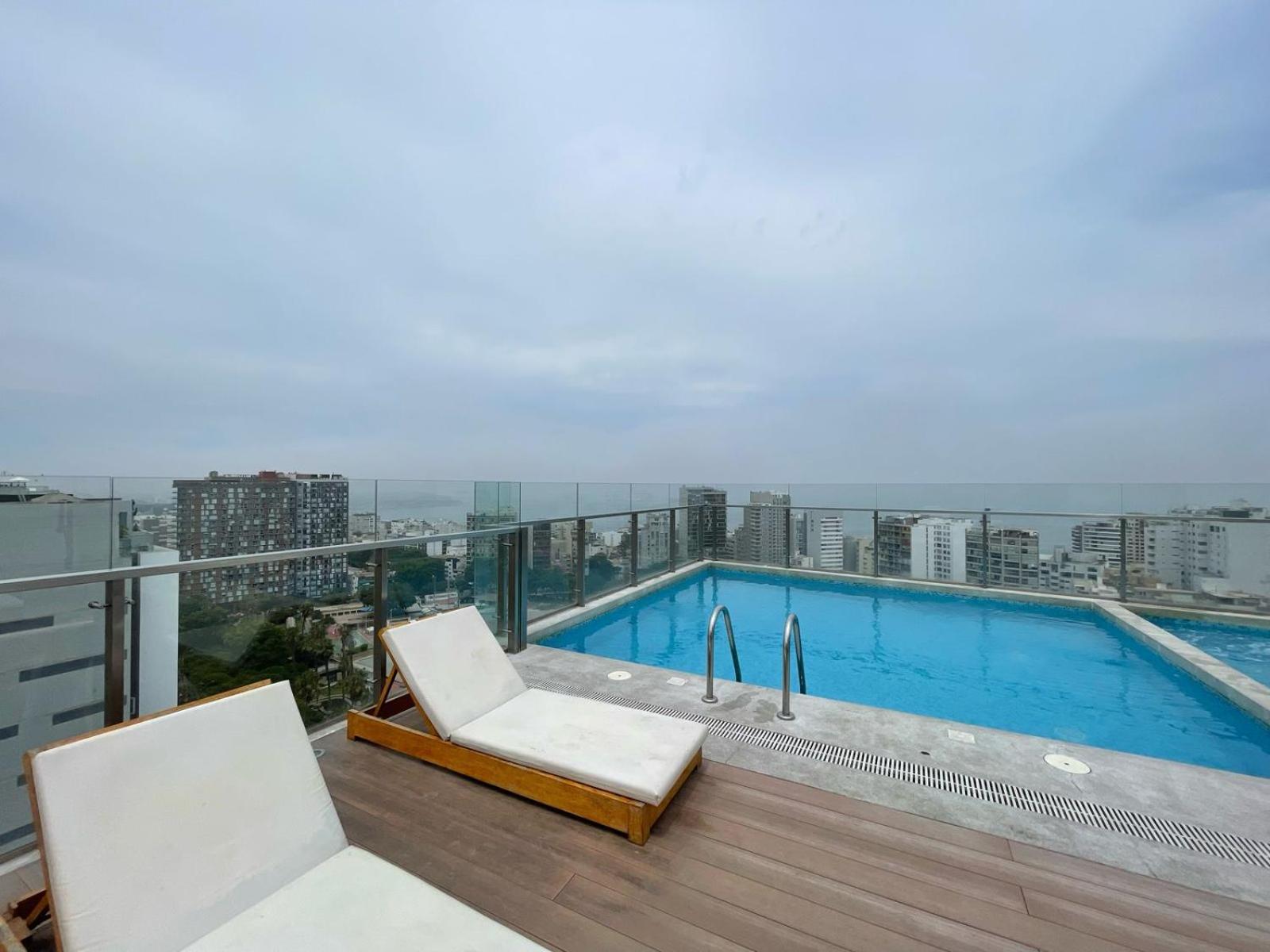14th Floor Lovely 1405st * Lima