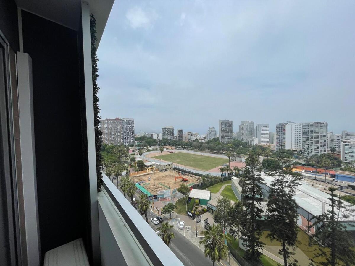 14th Floor Lovely 1405st Lima